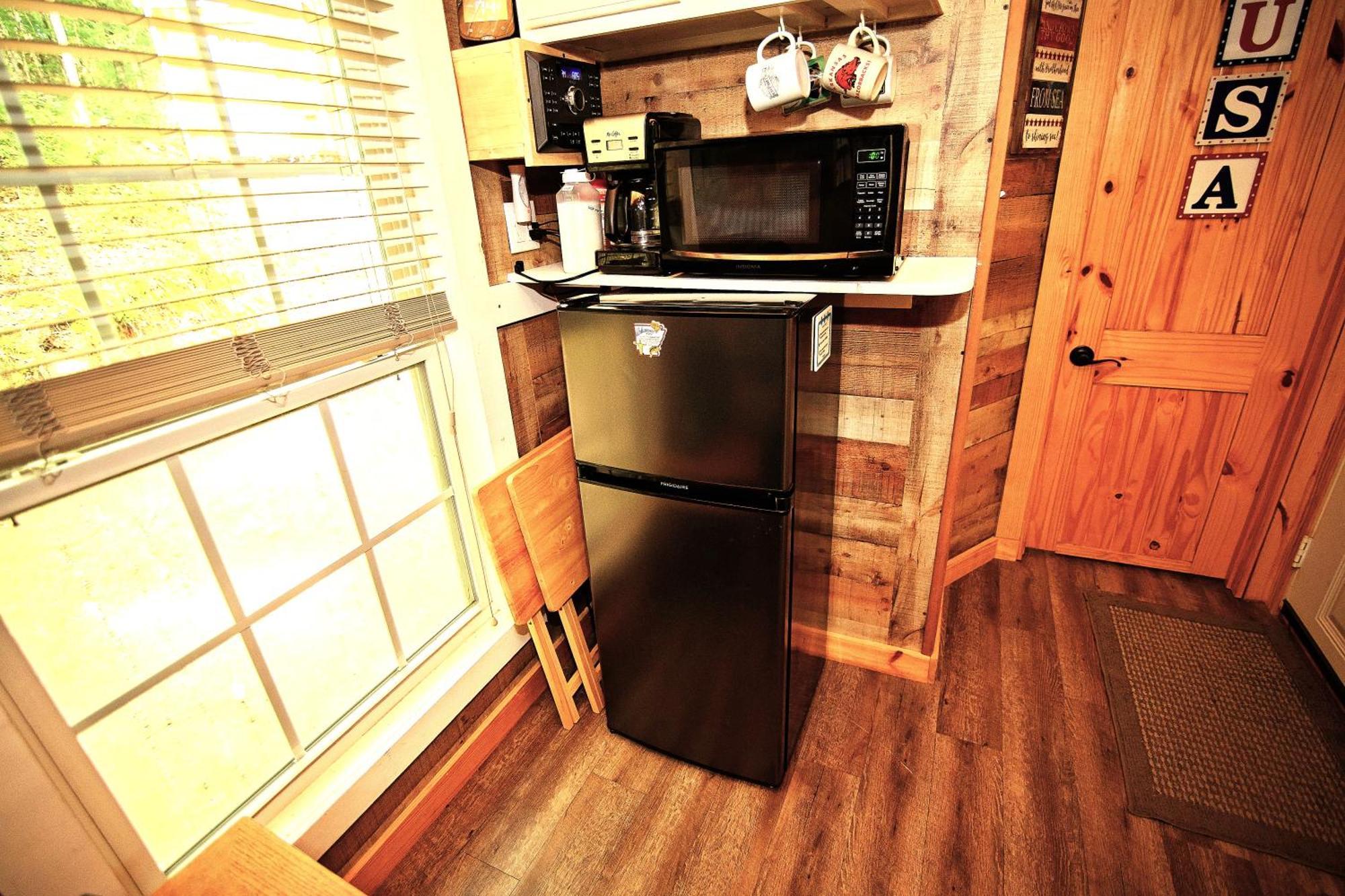 The Americana - Parker Creek Bend Cabins Murfreesboro Exterior photo